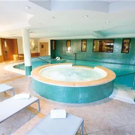 Wonderful La Du - One Bedroom, 4 People Apartment *