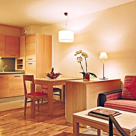 Wonderful La Du - One Bedroom, 4 People Apartment *